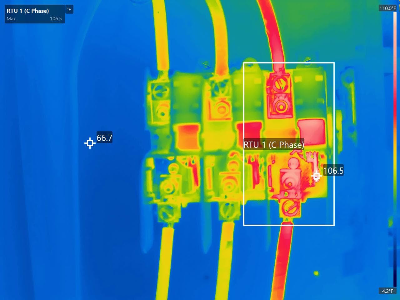 Thermal image: Poor contact in a rooftop RTU disconnect